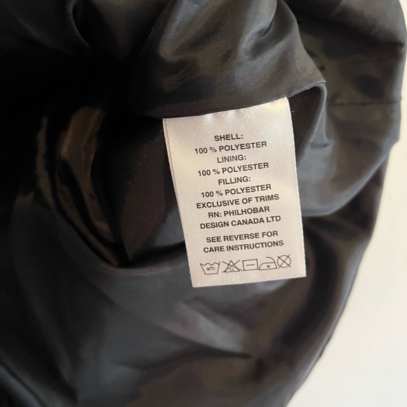 3/$20 Cambridge Dry Goods Black/White Puffer Vest Small - Picture 7 of 10